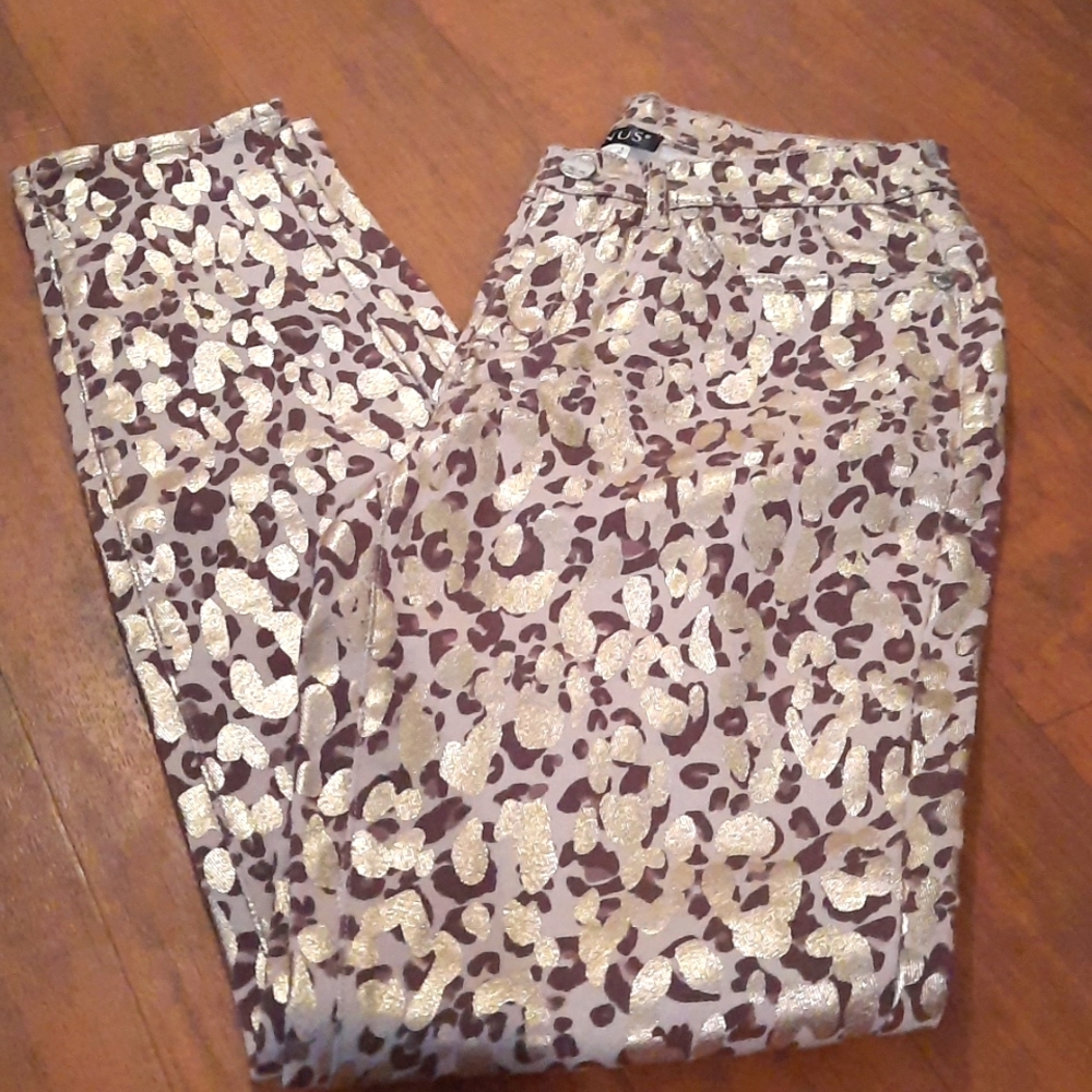 Gold printed ankle pants